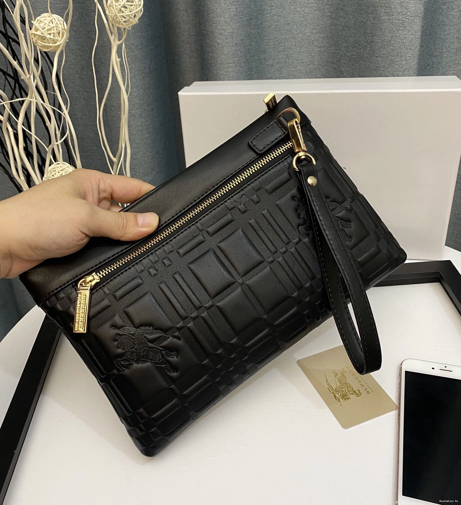 Bags 93304 Mens Sleek Burberry Clutch 0816